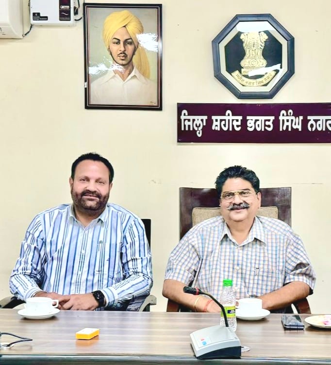 ਲੋਕ ਸਭਾ ਚੋਣਾਂ 2024 ਲਈ 3000 ਤੋਂ ਵੱਧ ਚੋਣ ਅਮਲੇ ਨੂੰ ਦਿੱਤੀ ਟਰੇਨਿੰਗ /ਰਿਹਰਸਲ - ਜ਼ਿਲ੍ਹਾ ਚੋਣ ਅਫ਼ਸਰ-ਕਮ-ਡਿਪਟੀ ਕਮਿਸ਼ਨਰ